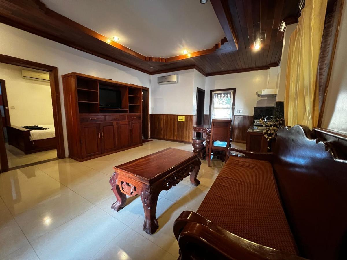 Shining Angkor Apartment Hotel Siem Reap Exterior photo
